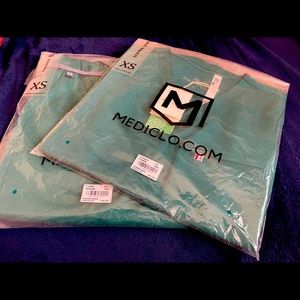 NWT Women’s Green Mediclo Scrub Set